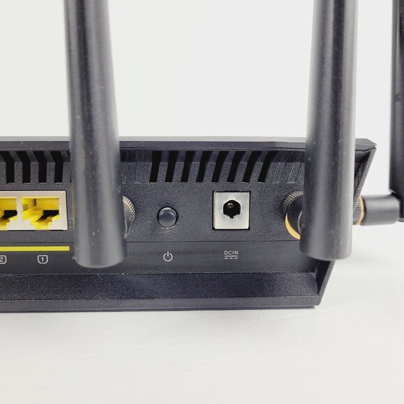 ASUS RT-AC3200 1300 Mbps 4 Port Tri-Band Wireless Router Wifi 5 Gigabit Adapter - Picture 8 of 13